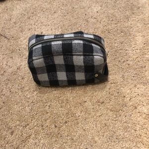 Target cosmetic bag